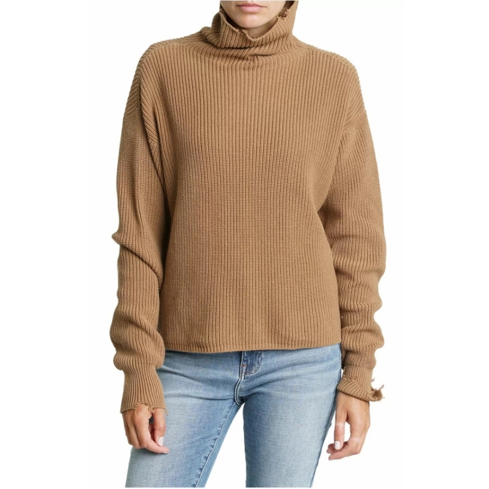 Pistola "Brandy" Distressed Cable Knit Pullover Sweater in Walnut
